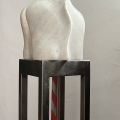 Erica Leuba, "senza titolo", scultura di metallo e marmo, 68 x 11 x 11 cm, ca. 1980.